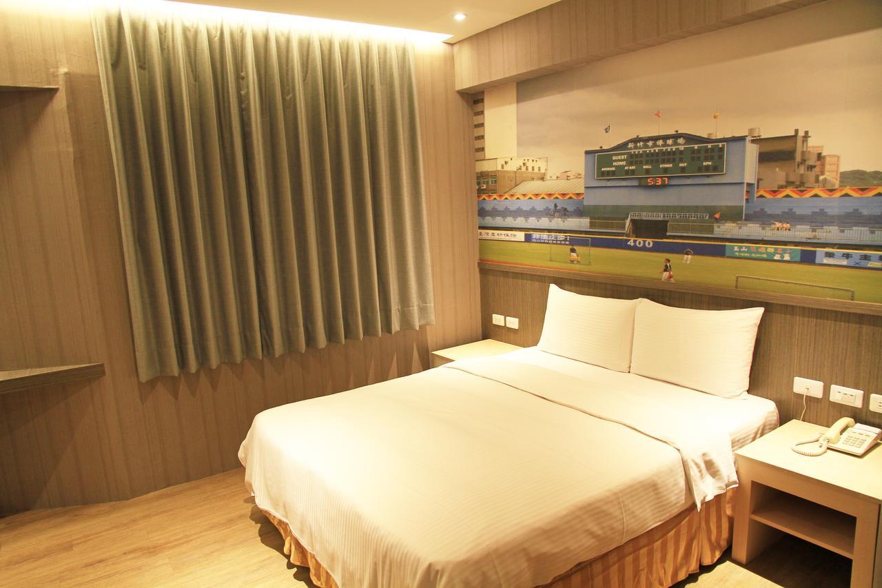 La Hotel-Baseball Theme Hall Kaohsziung Kültér fotó