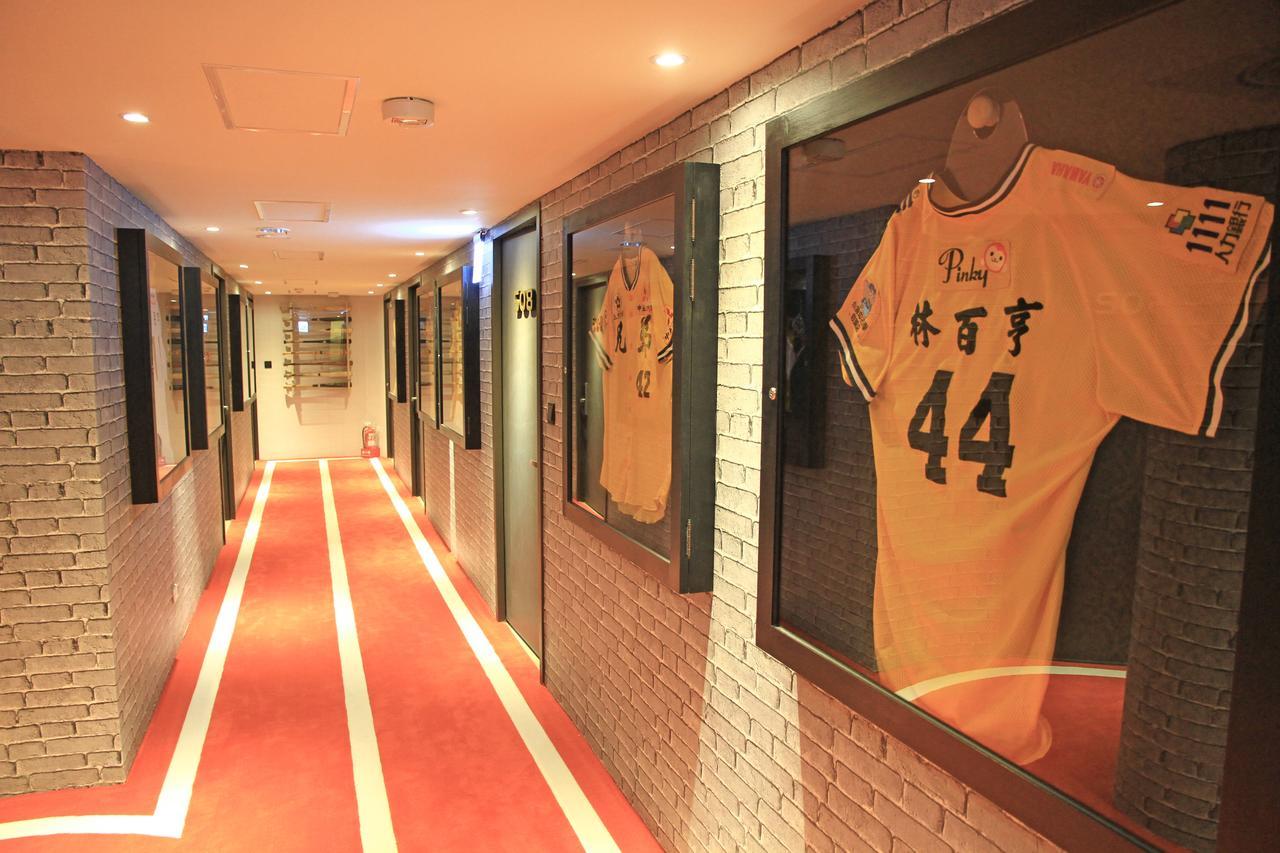 La Hotel-Baseball Theme Hall Kaohsziung Kültér fotó