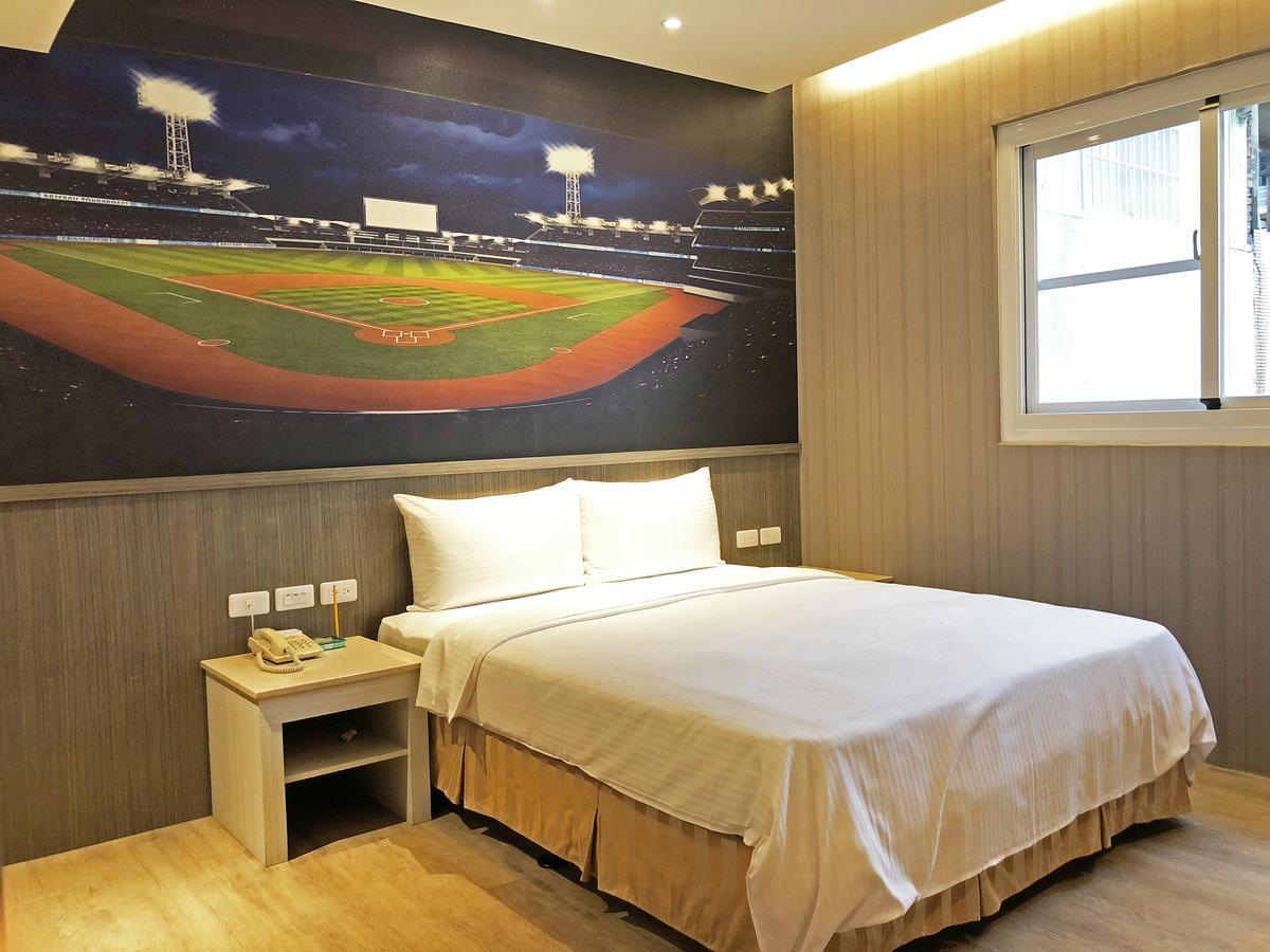 La Hotel-Baseball Theme Hall Kaohsziung Kültér fotó