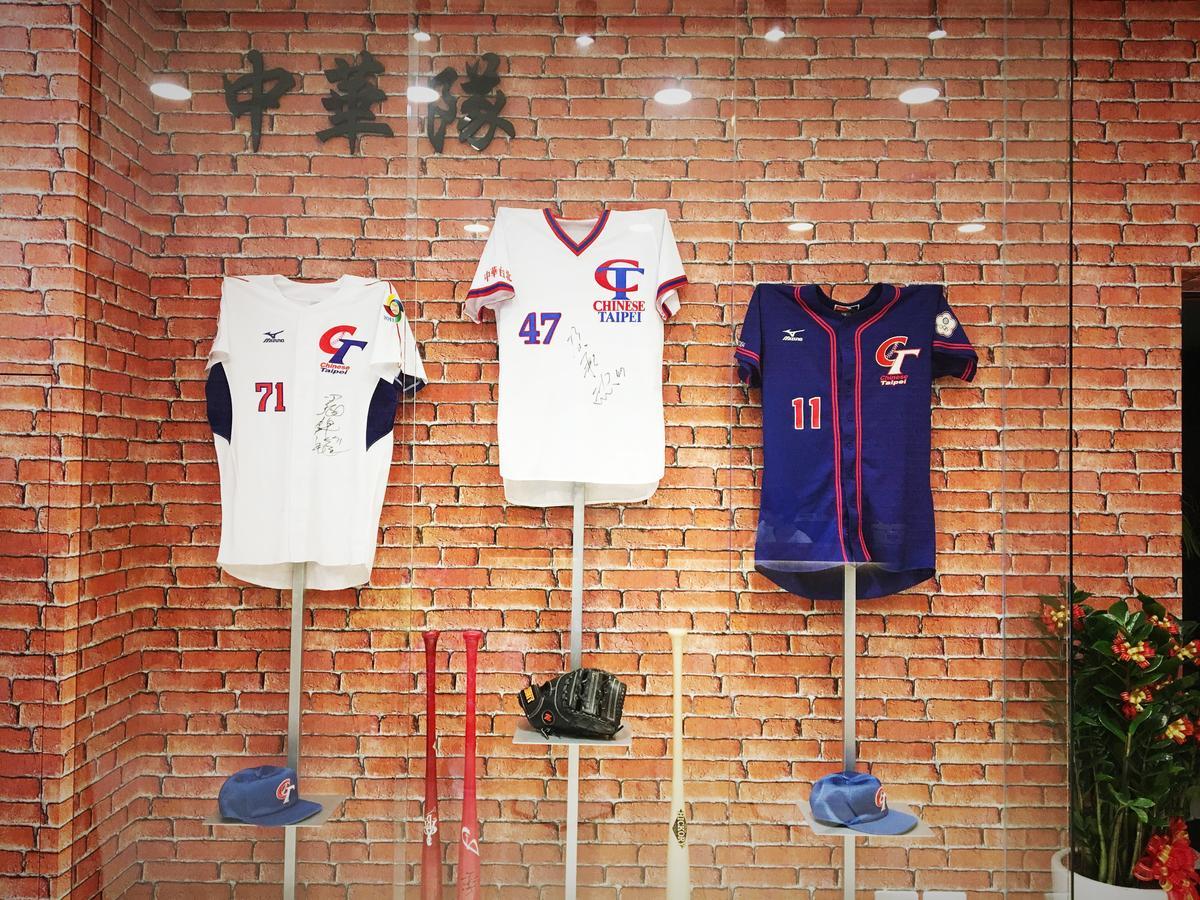La Hotel-Baseball Theme Hall Kaohsziung Kültér fotó